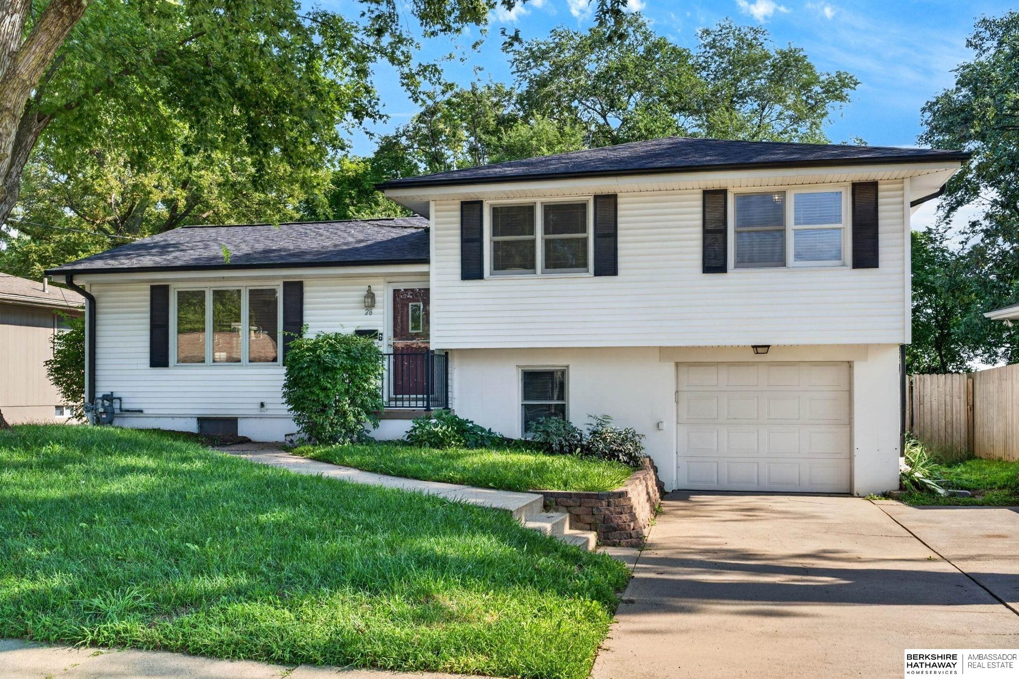 28 Crestwood Drive