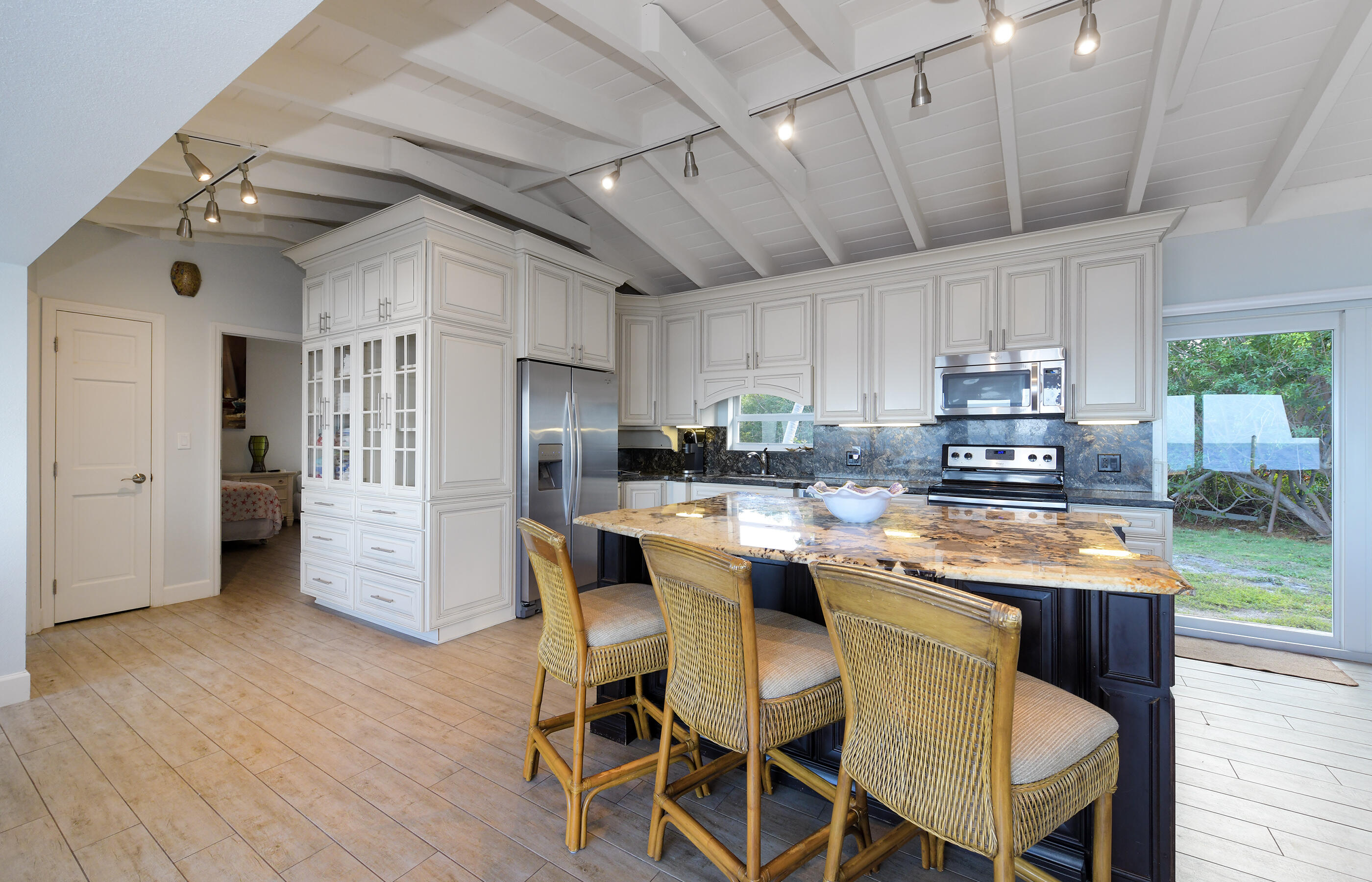 75730 Overseas Highway