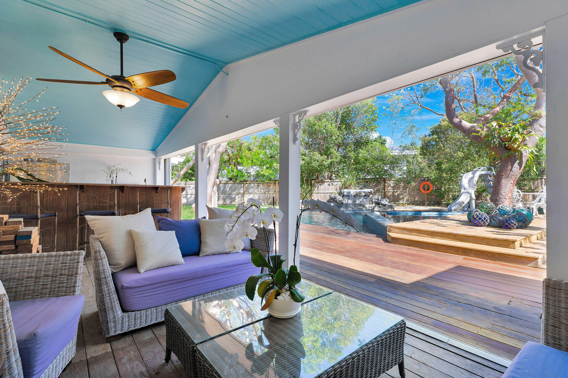 145 Plantation Boulevard