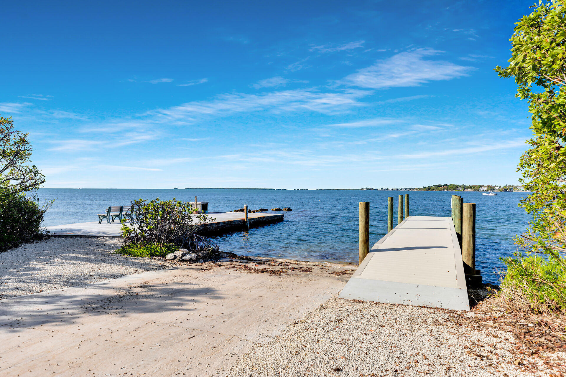 145 Plantation Boulevard