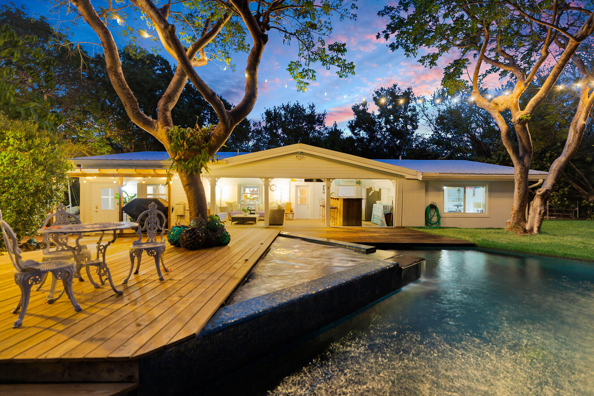 145 Plantation Boulevard