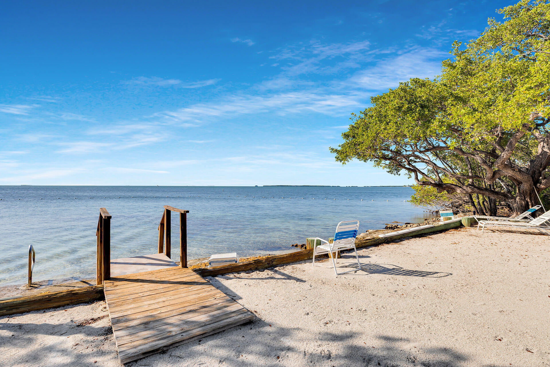 145 Plantation Boulevard