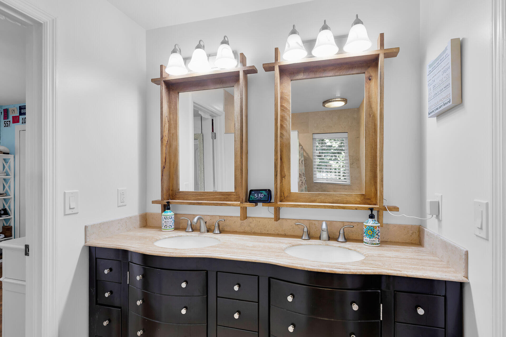 145 Plantation Boulevard