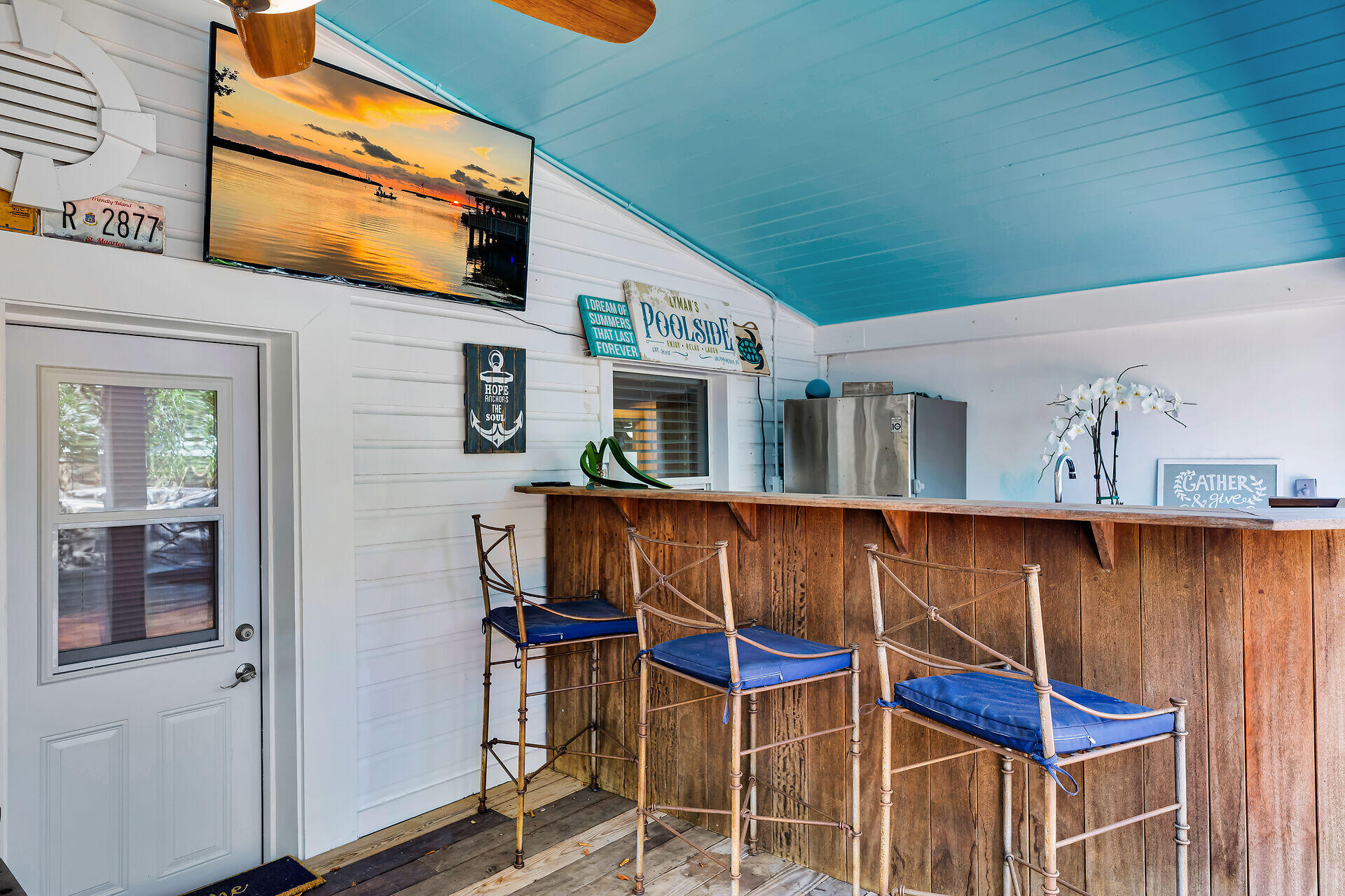 145 Plantation Boulevard