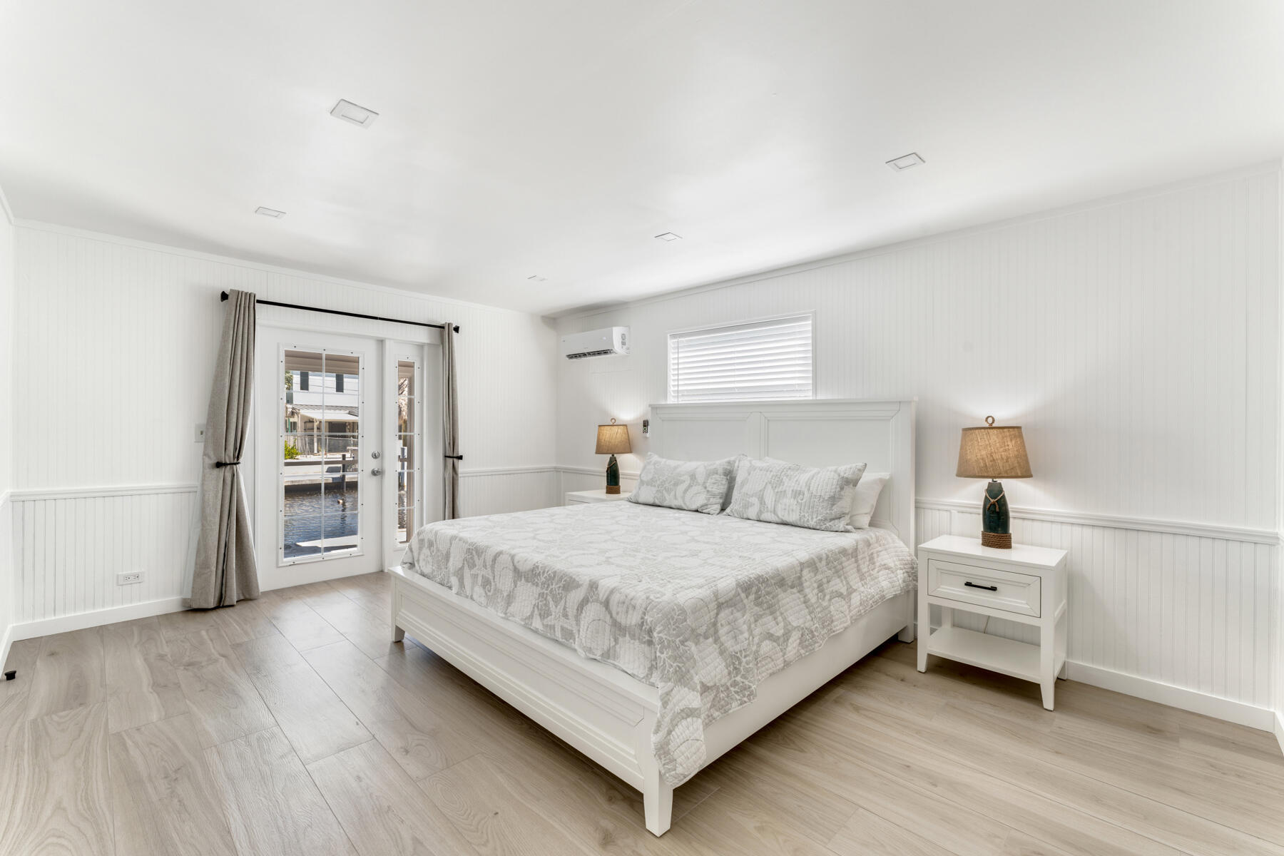 119 Long Key Lake Drive Unit: 1-3