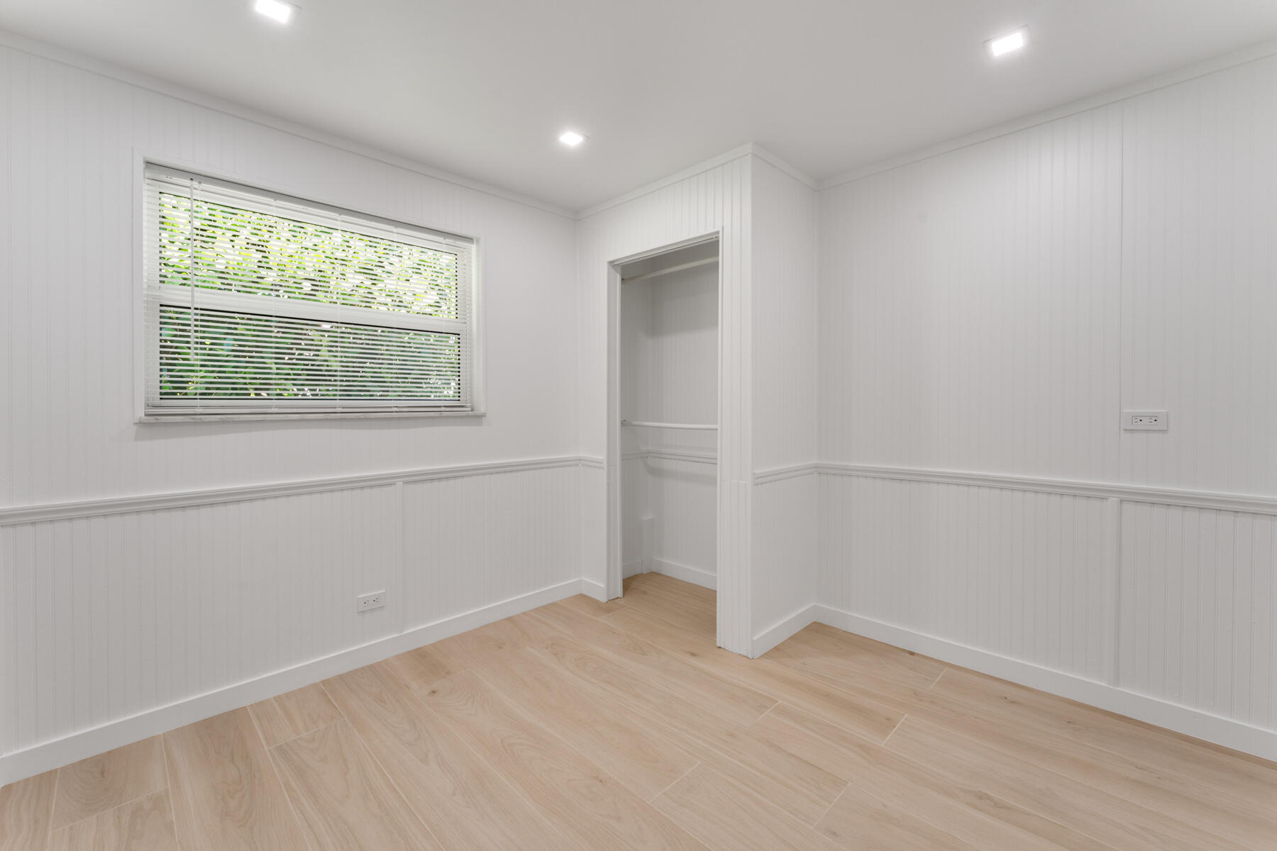 119 Long Key Lake Drive Unit: 1-3