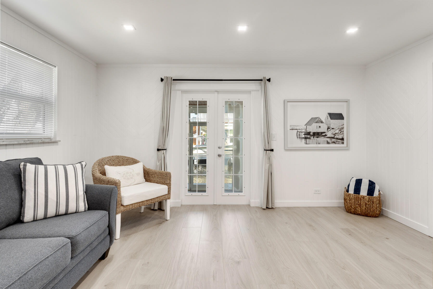 119 Long Key Lake Drive Unit: 1-3