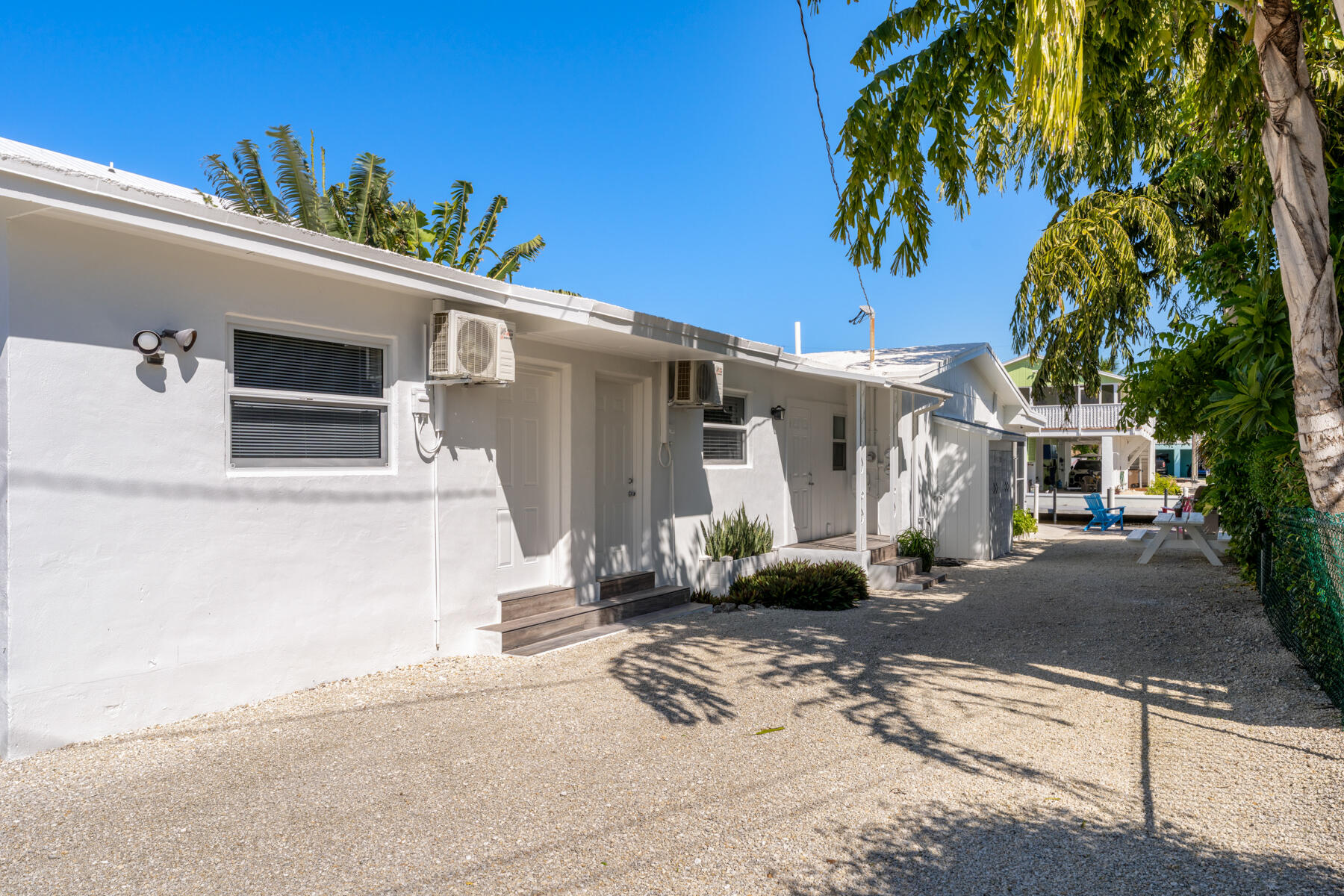 119 Long Key Lake Drive Unit: 1-3