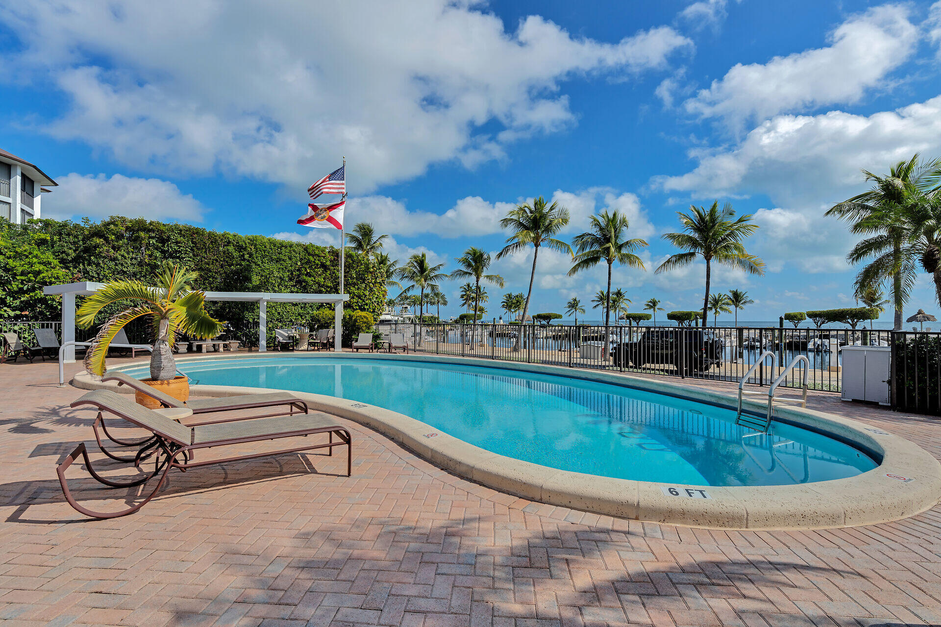 88181 Old Highway Unit: 4G