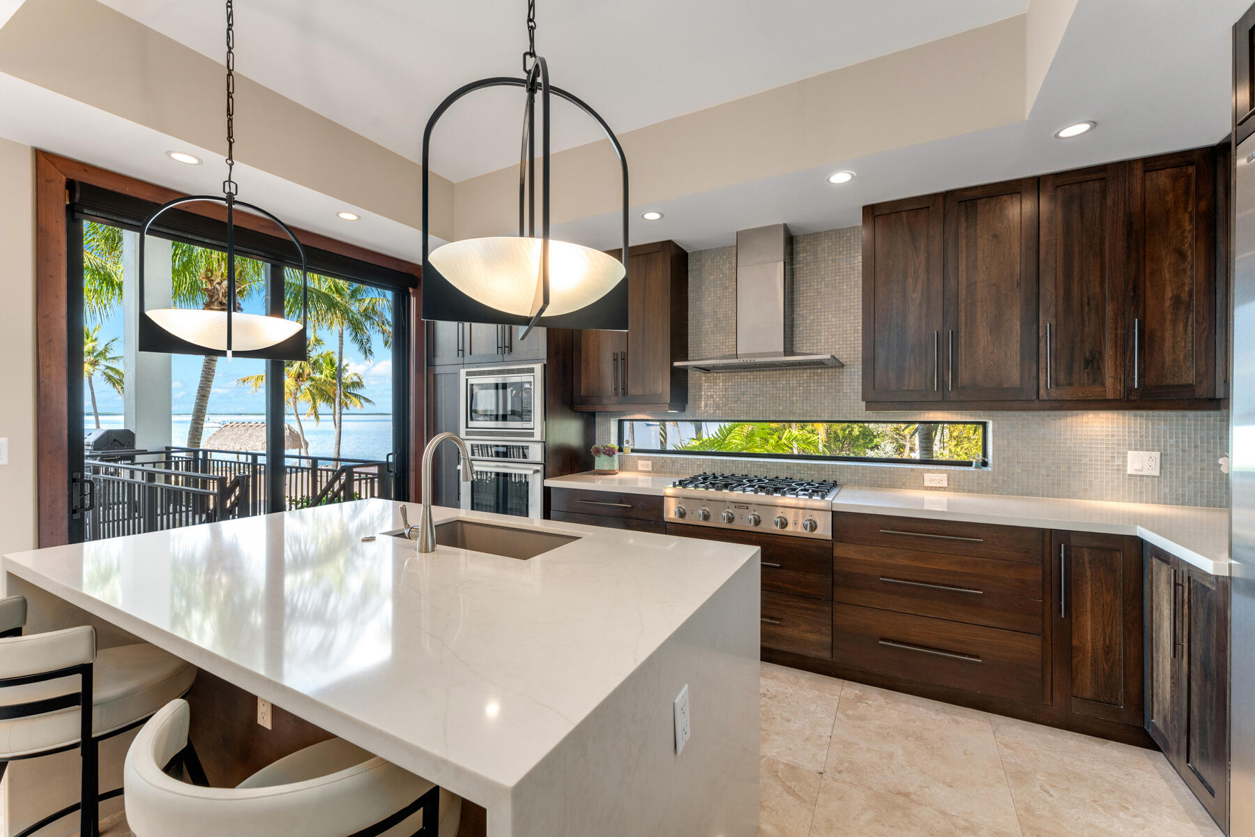 101954 Overseas Highway