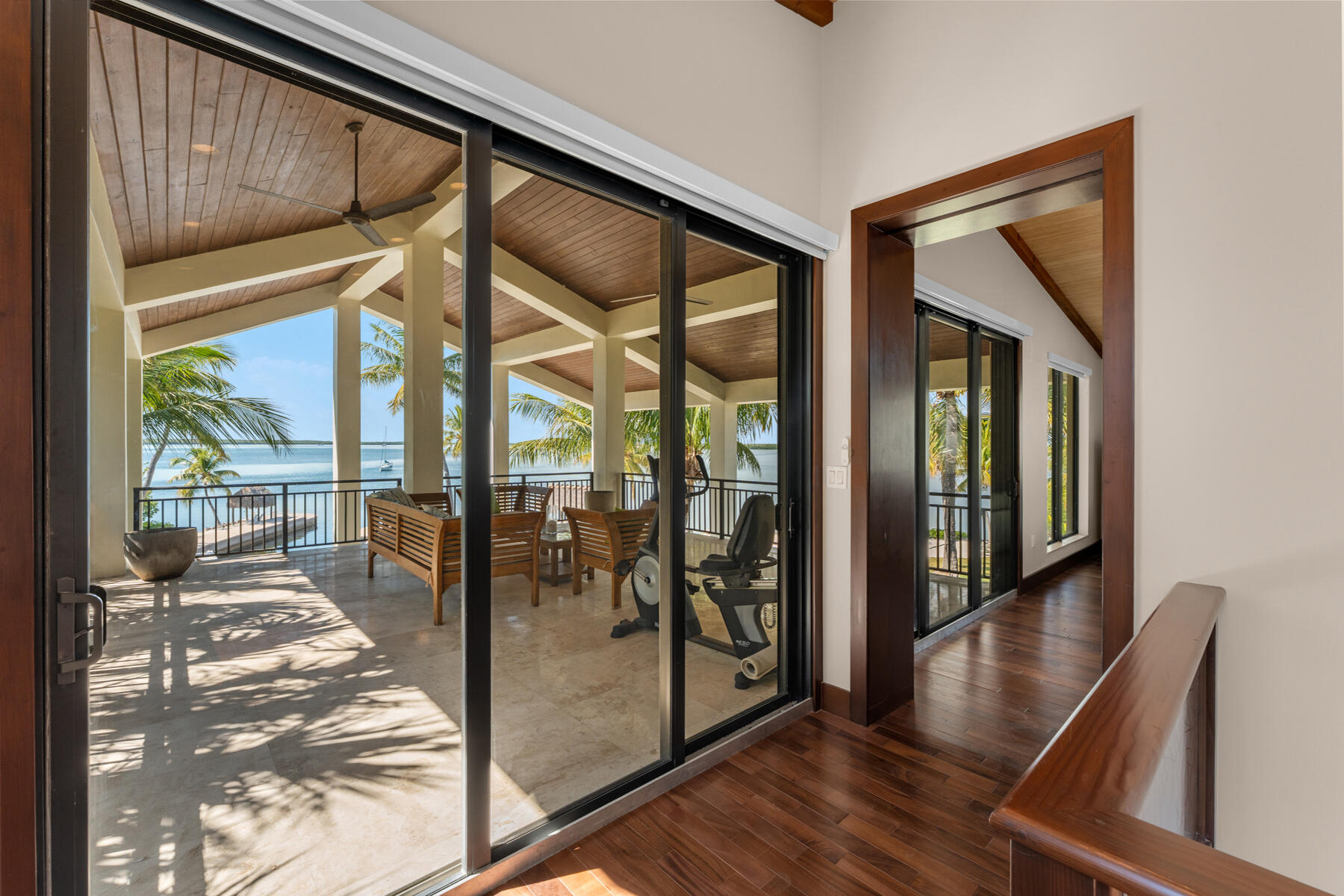 101954 Overseas Highway