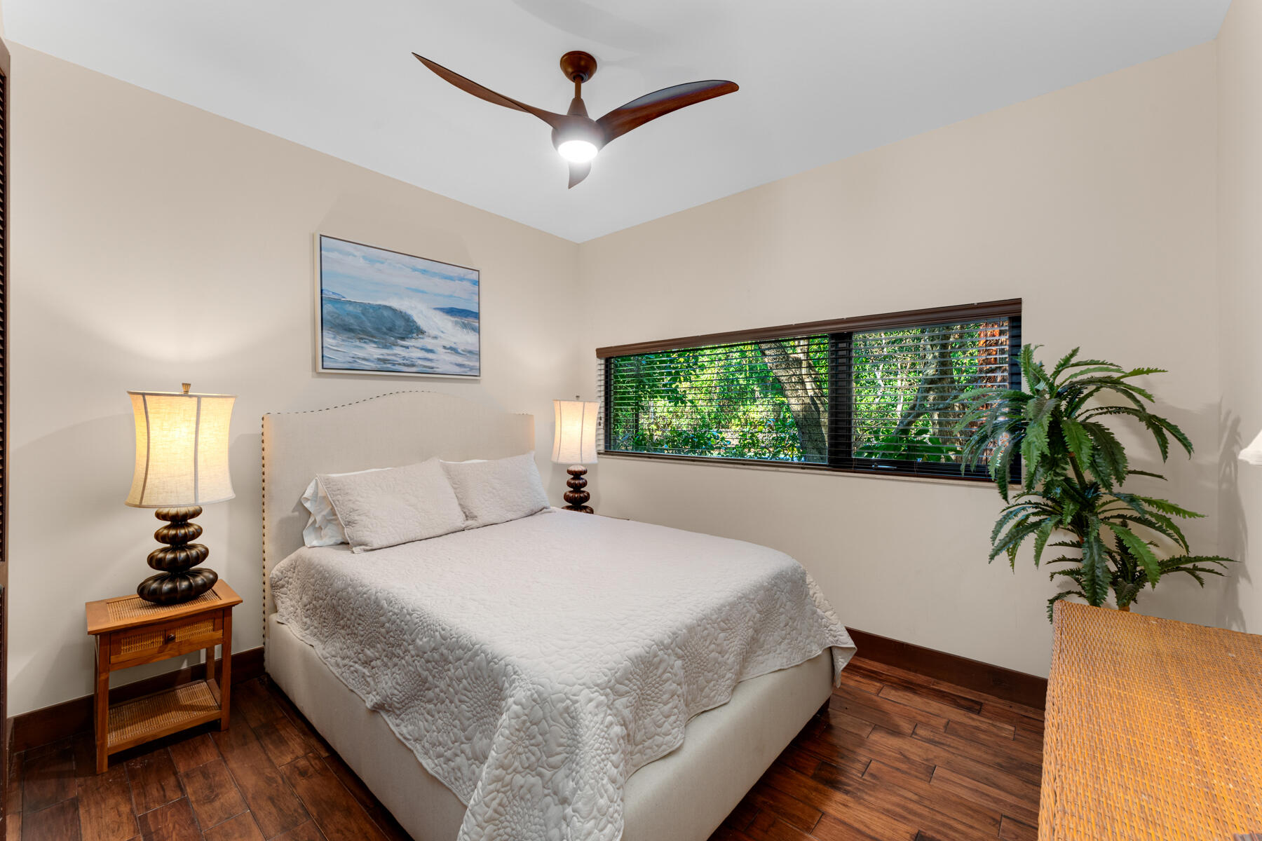 101954 Overseas Highway