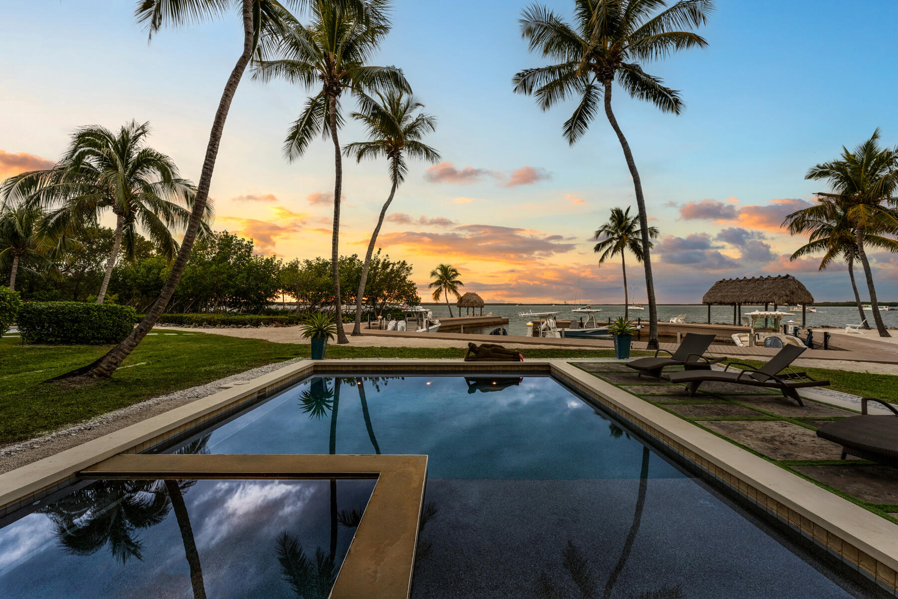 101954 Overseas Highway