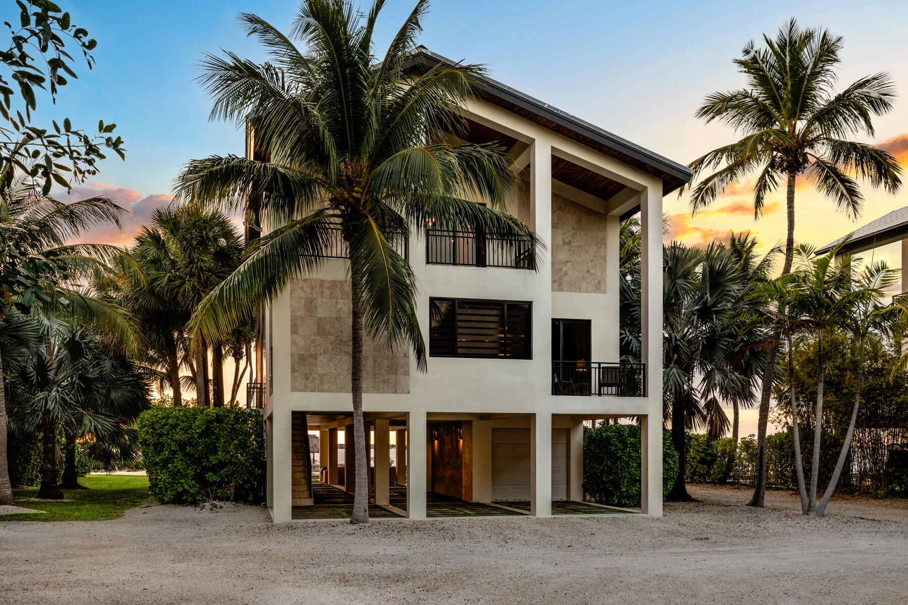 101954 Overseas Highway