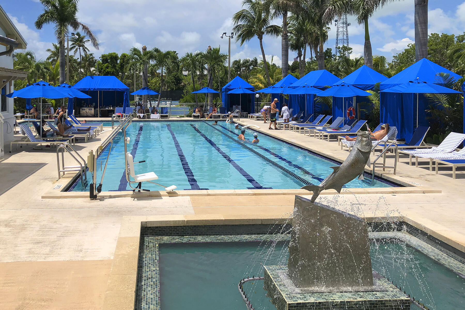 81801 Overseas Highway Unit: 637