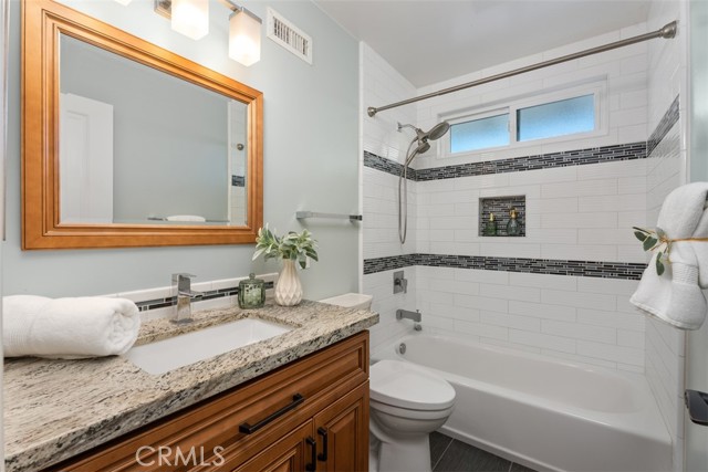 13351 Cromwell