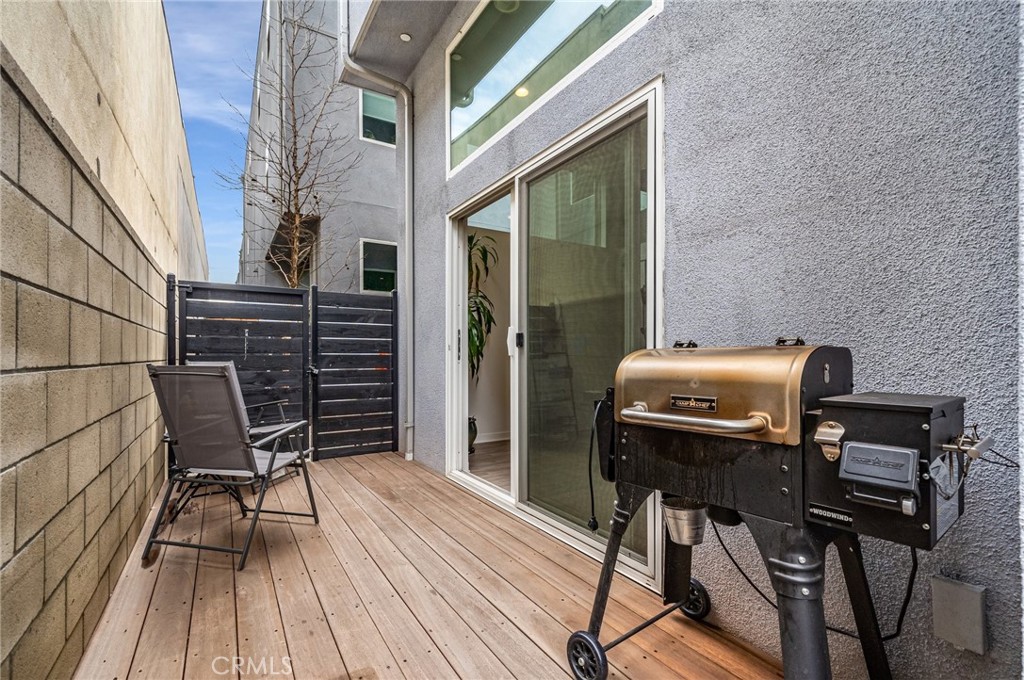 3032 N Coolidge Avenue