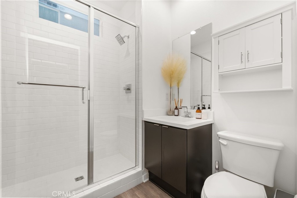 3032 N Coolidge Avenue