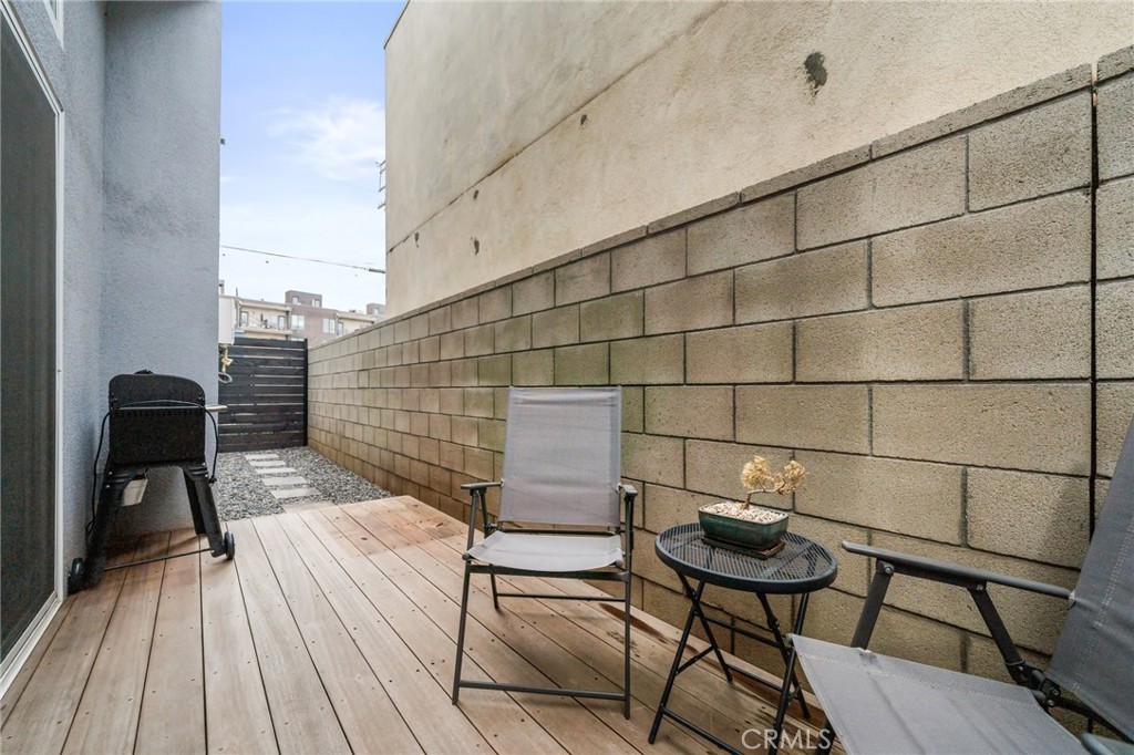 3032 N Coolidge Avenue