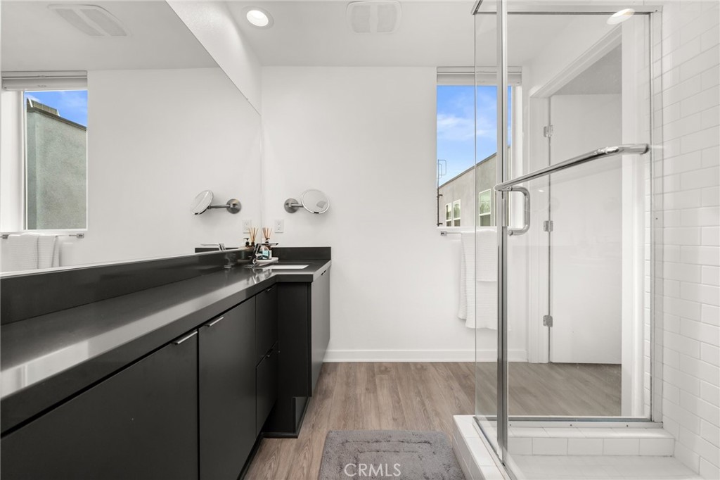 3032 N Coolidge Avenue