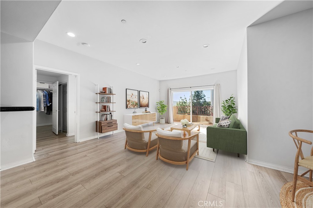 9610 Zelzah Avenue 312