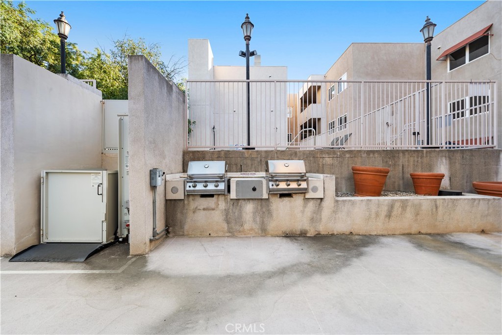 9610 Zelzah Avenue 312