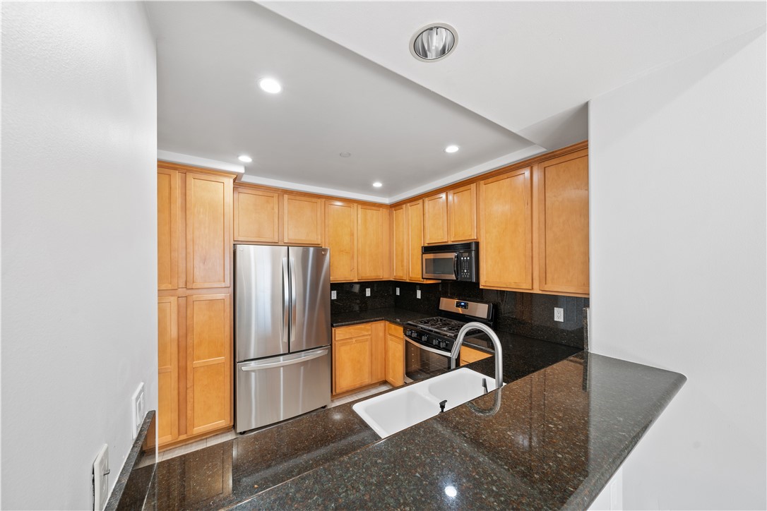 9610 Zelzah Avenue 312