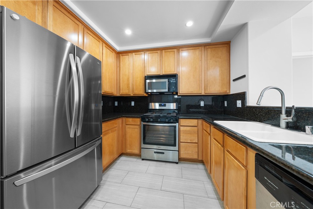 9610 Zelzah Avenue 312