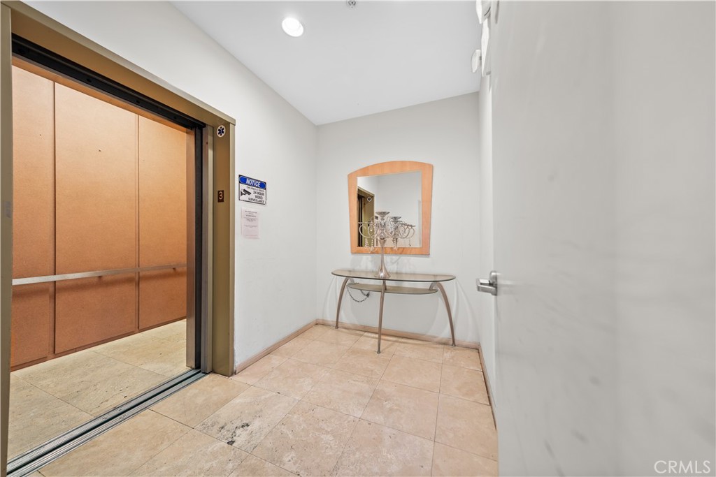 9610 Zelzah Avenue 312