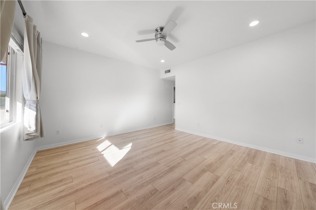 9610 Zelzah Avenue 312