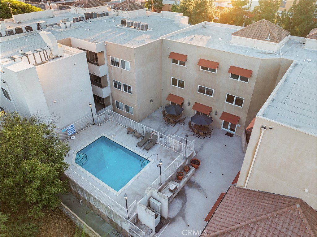 9610 Zelzah Avenue 312