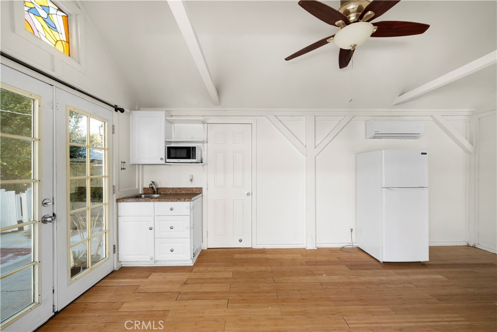 6655 Bertrand Avenue