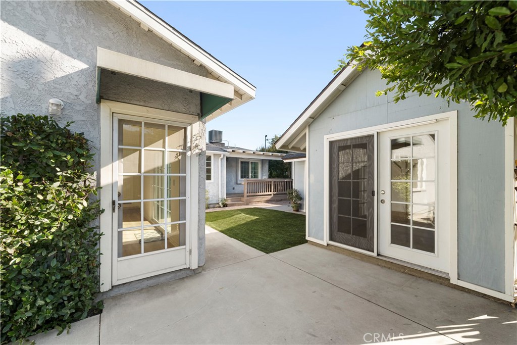 6655 Bertrand Avenue