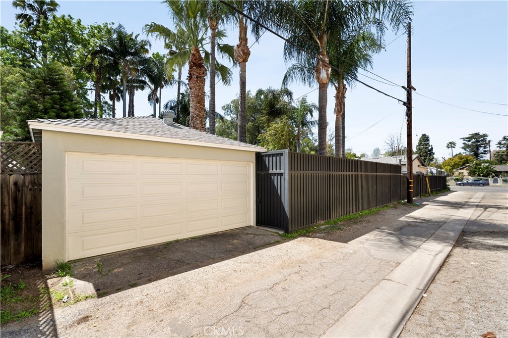 17653 Welby Way