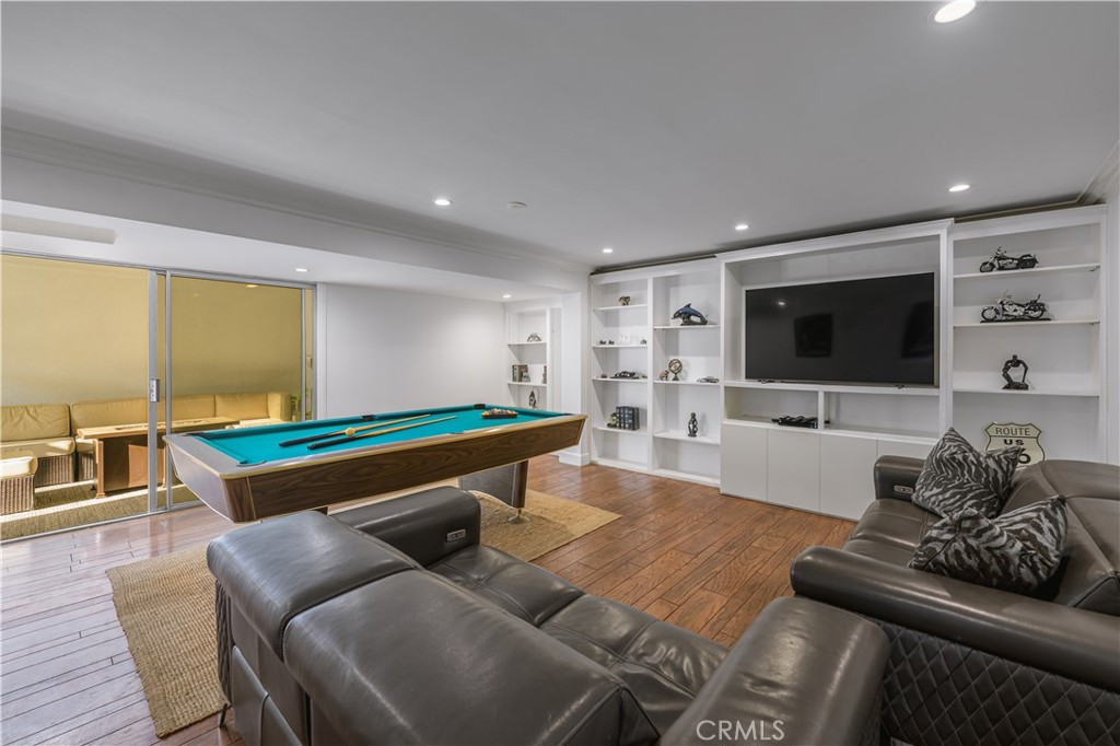 11831 Bel Terrace
