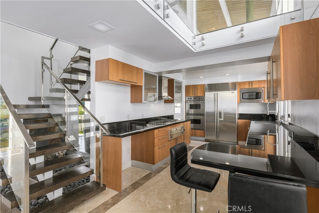 11831 Bel Terrace