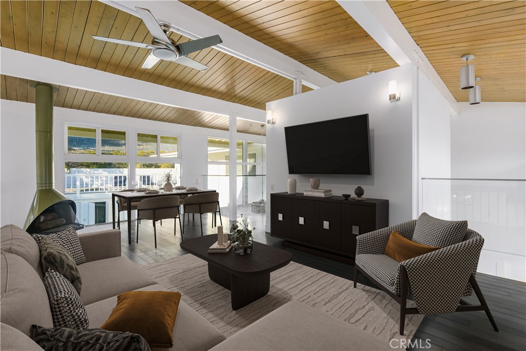 11831 Bel Terrace