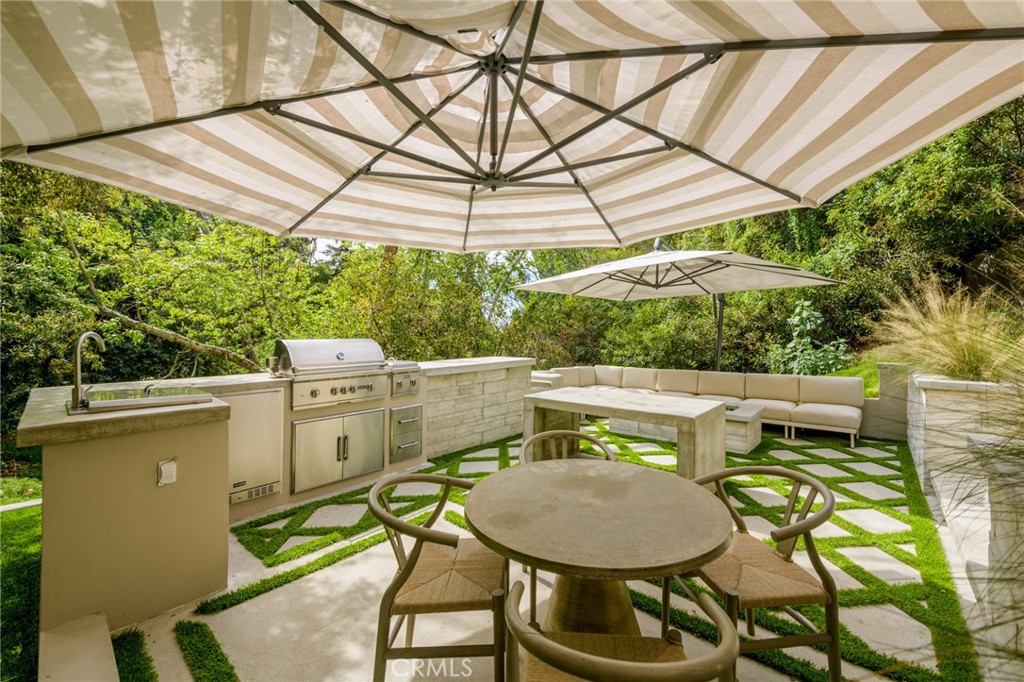 6050 Mulholland Highway