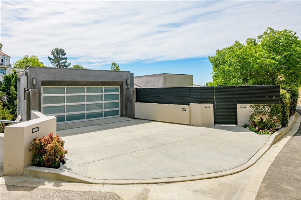 6050 Mulholland Highway