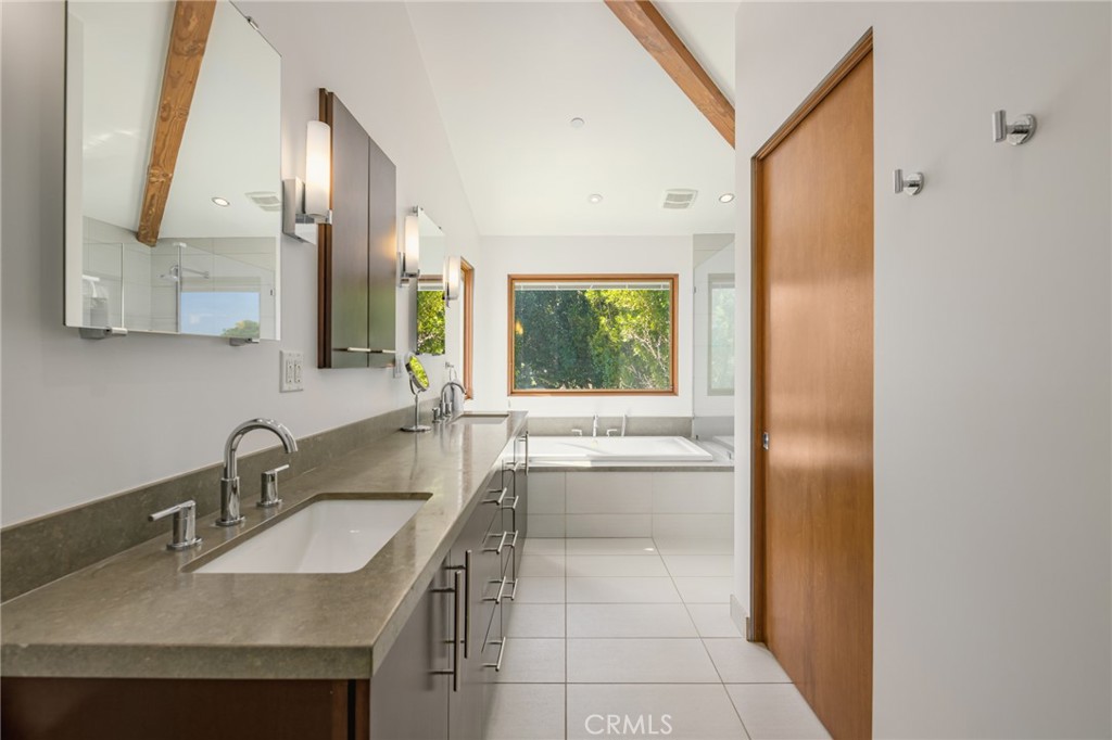 6050 Mulholland Highway