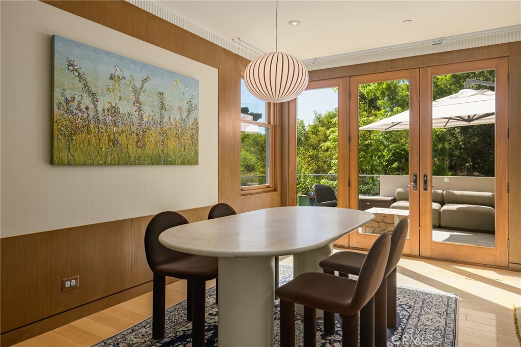 6050 Mulholland Highway