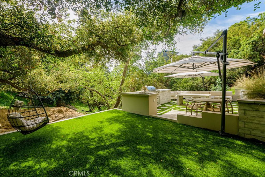 6050 Mulholland Highway