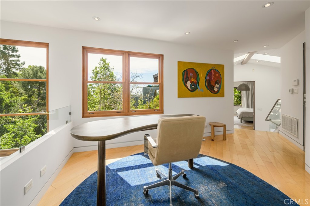 6050 Mulholland Highway