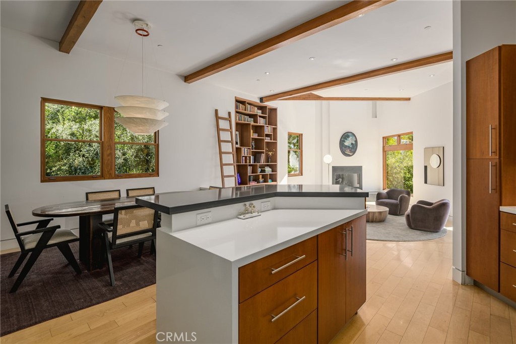 6050 Mulholland Highway