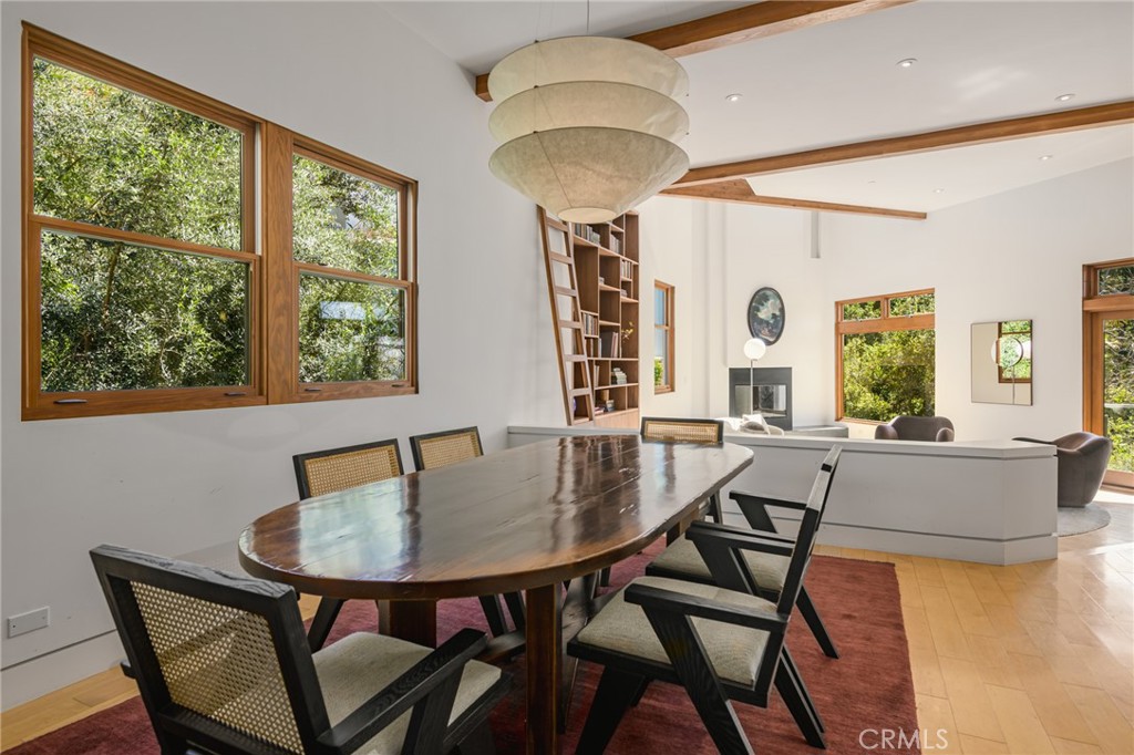 6050 Mulholland Highway