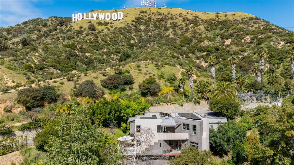 6050 Mulholland Highway