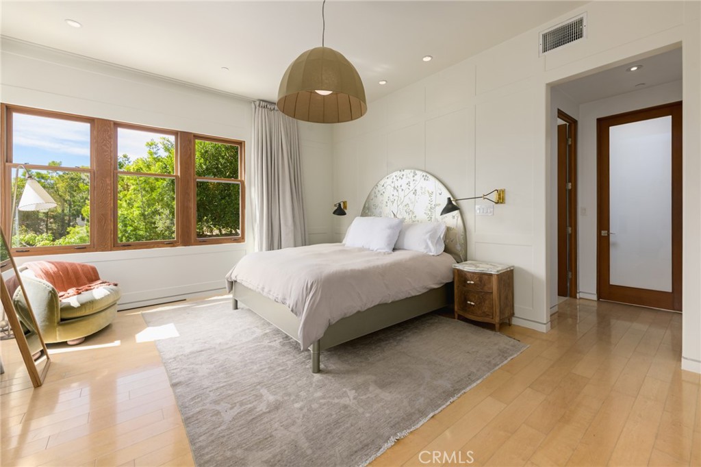 6050 Mulholland Highway