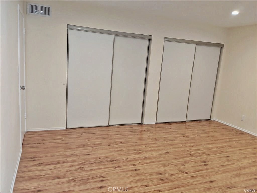 15527 Parthenia Street 4