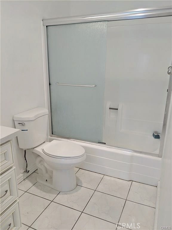 15527 Parthenia Street 4