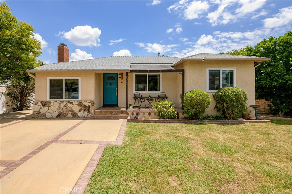 6834 Shoshone
